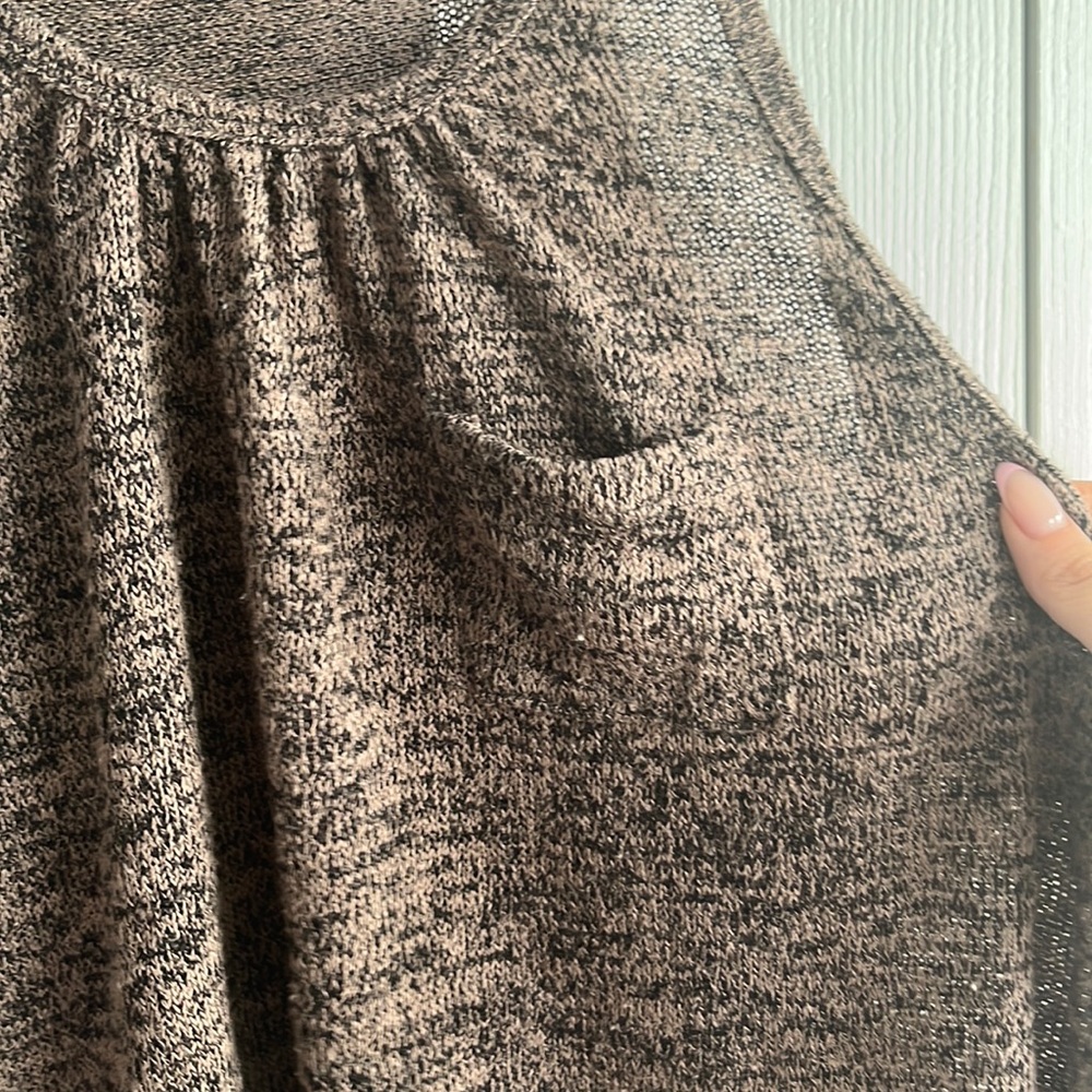 Tank top - Picture 2 of 3